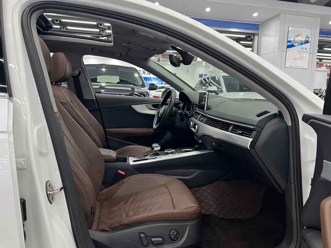 Audi A4L 2019 40 TFSI Fashion (China V) фото 9