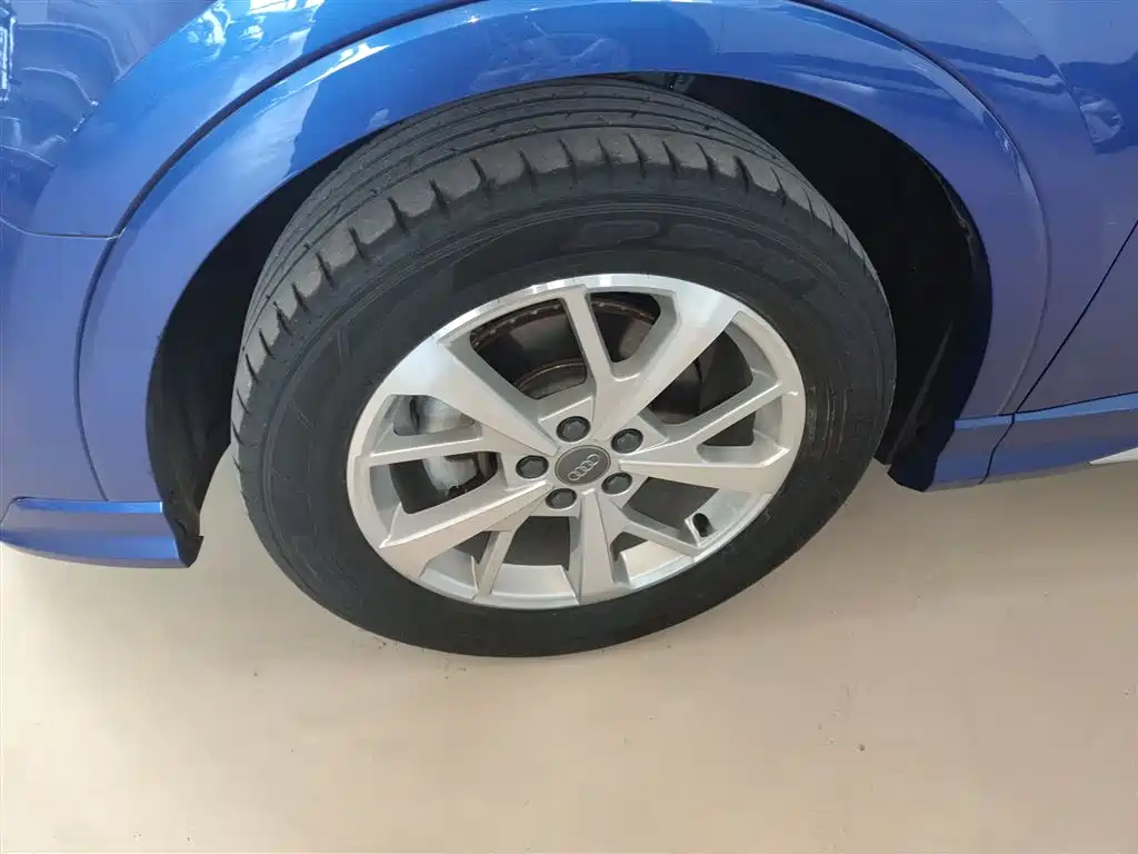 Audi Q3 2019 35 TFSI Progressive Sport фото 23