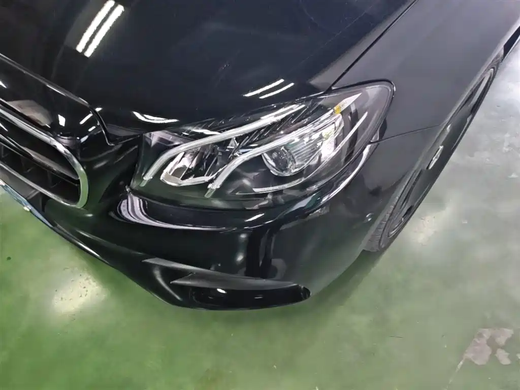 Mercedes-Benz E-Class 2018 E 200 L Sport фото 24