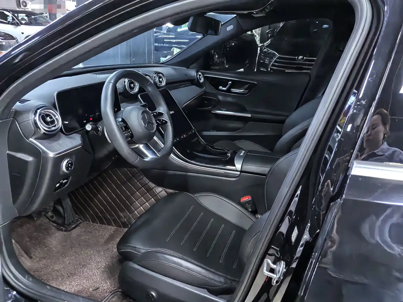 Mercedes-Benz C-Class 2023 C 260 L Sport фото 6