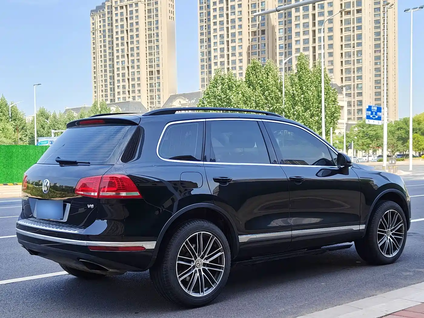 Volkswagen Touareg 2017 3.0TSI Explorer Edition фото 7