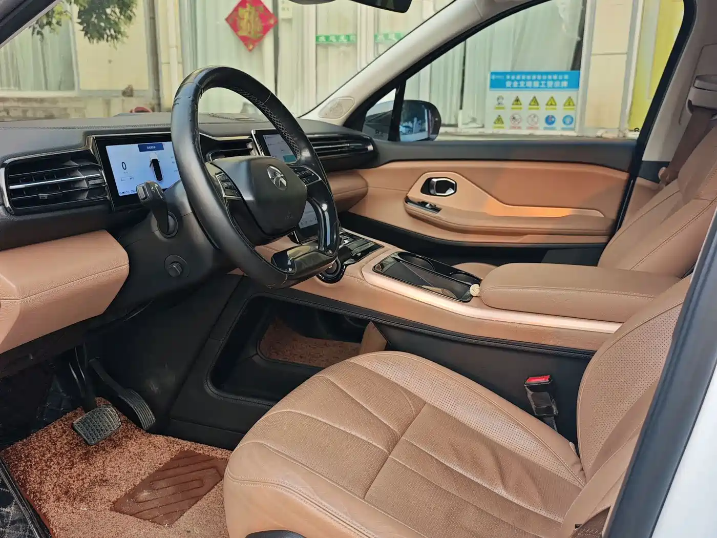 NIO ES8 2019 2018 355KM Standard 6-Seater