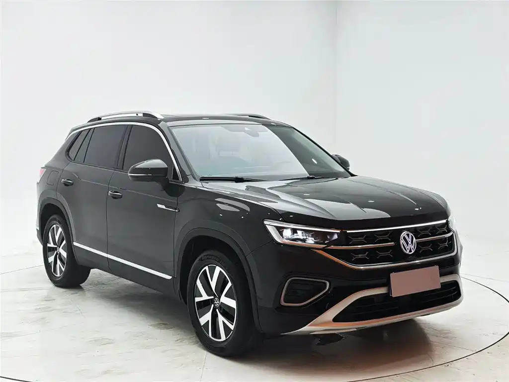 Volkswagen Tayron 2023 280TSI 2WD Luxury Plus Advanced Edition фото 3