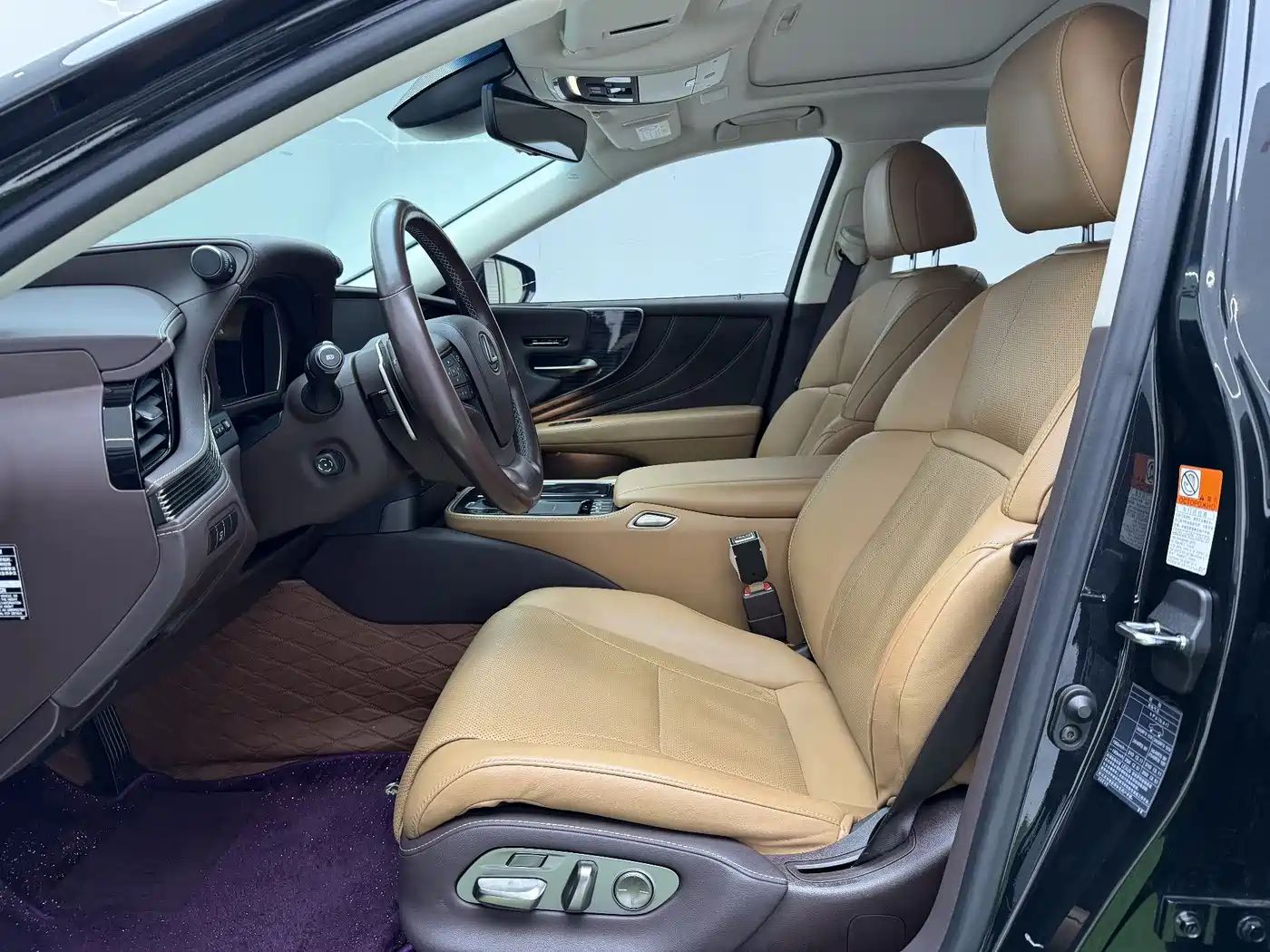 Lexus LS 2020 500h Excellence (China VI) фото 22