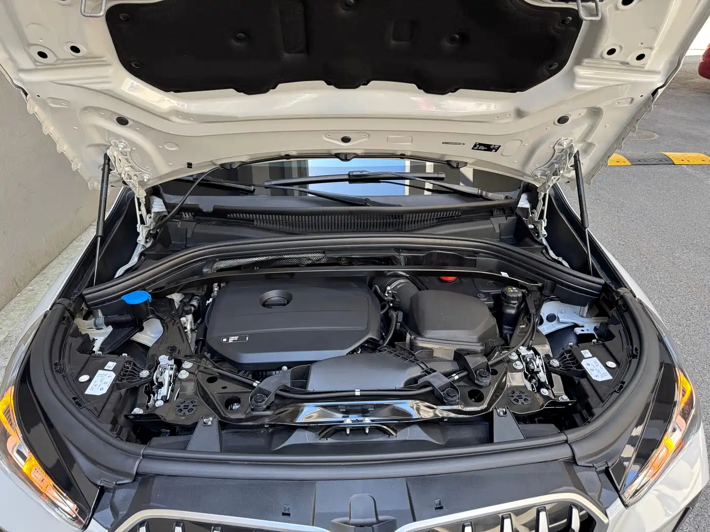 BMW X1 2023 sDrive20Li X Design Package фото 18