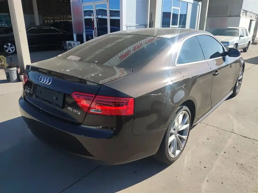 Audi A5 (Import) 2014 Coupe 45 TFSI фото 7