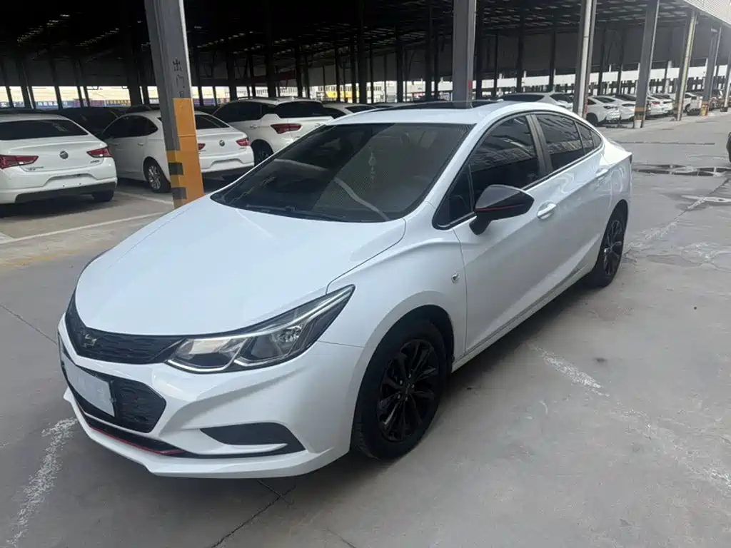 Chevrolet Cruze 2019 2018 Redline 320 Automatic Pioneer Edition