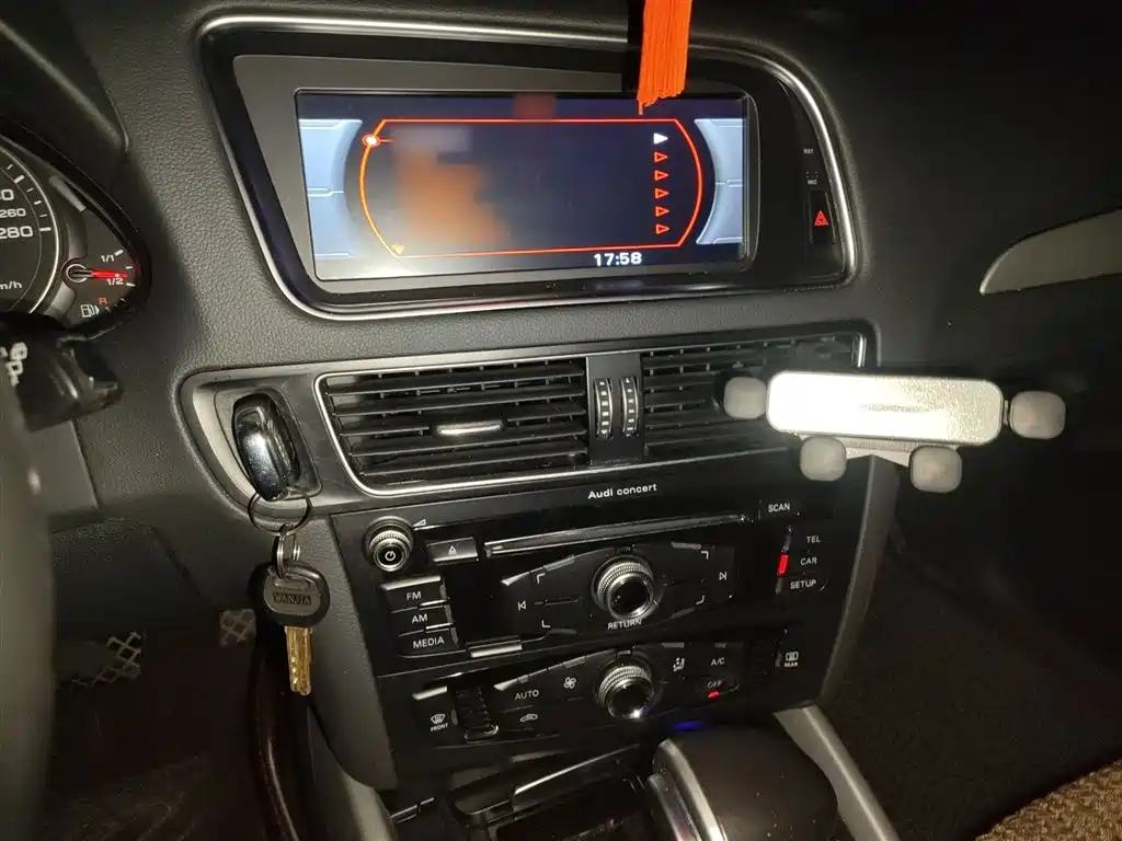 Audi Q5 2015 40 TFSI Progressive фото 6