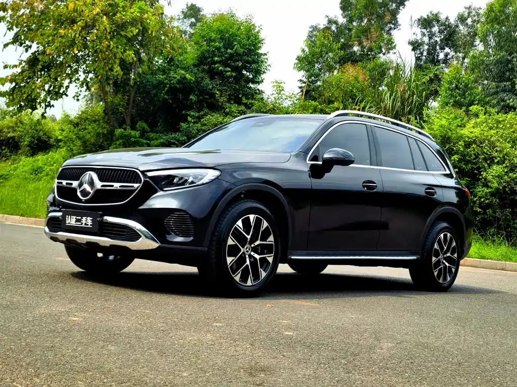 Mercedes-Benz GLC 2023 Facelift GLC 260 L 4MATIC Sport 7-Seater