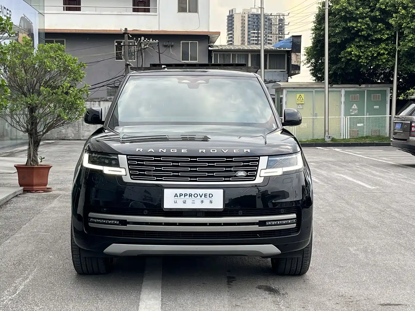LAND ROVER RANGE ROVER