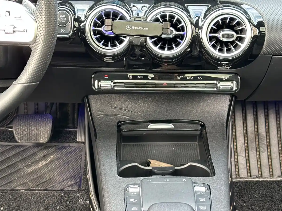 MERCEDES-BENZ A CLASS