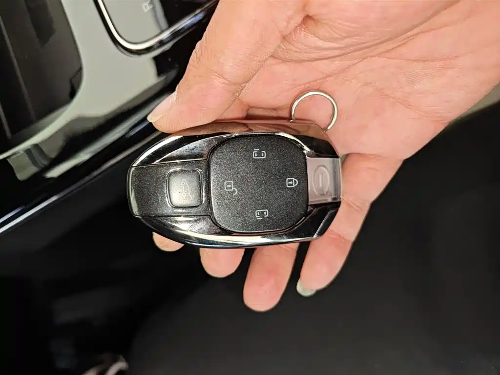 GAC Trumpchi Trumpchi M8 2023 Model Master Series 400T Flagship Edition фото 9