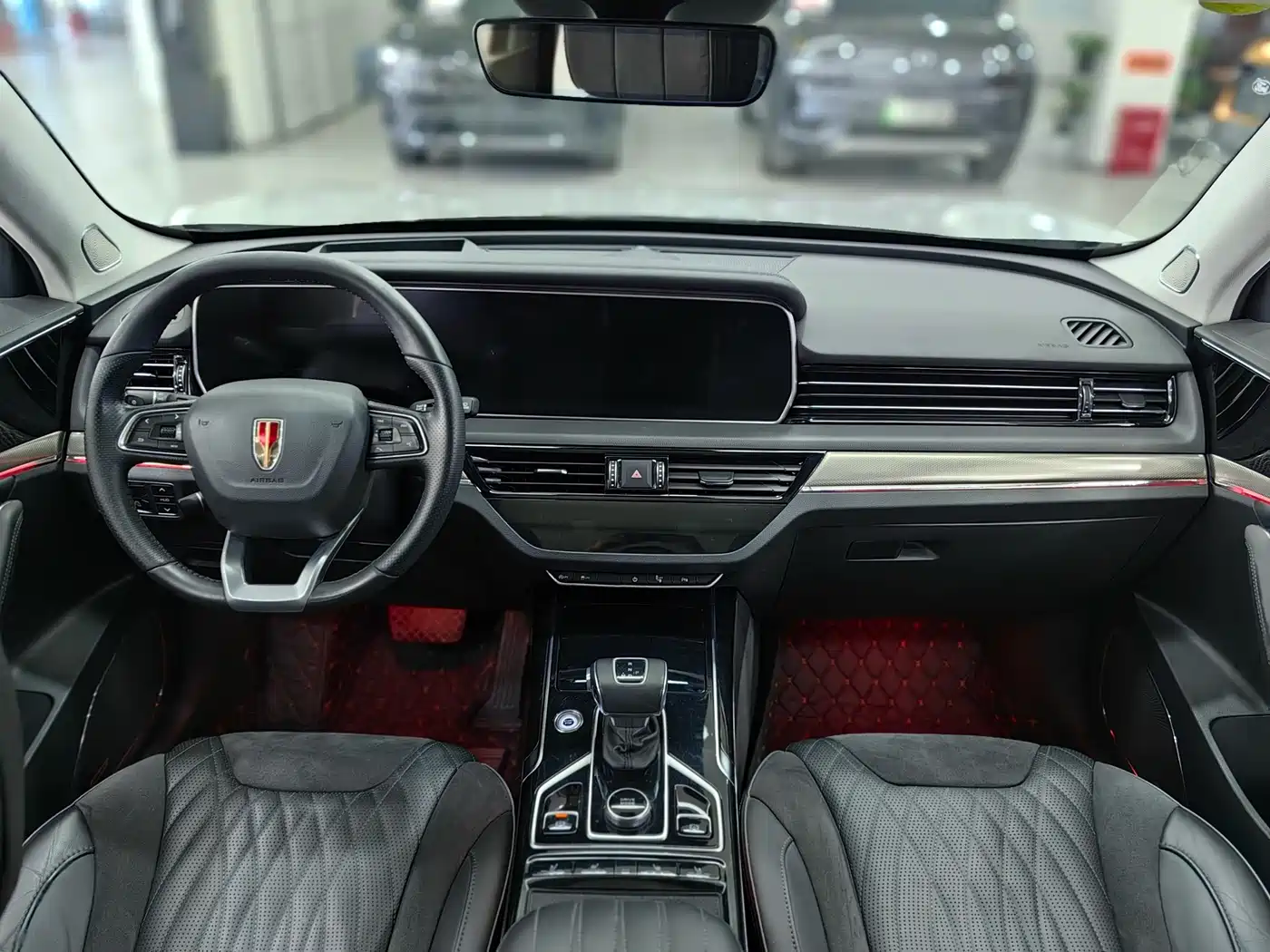Фото 6 - Hongqi HS5