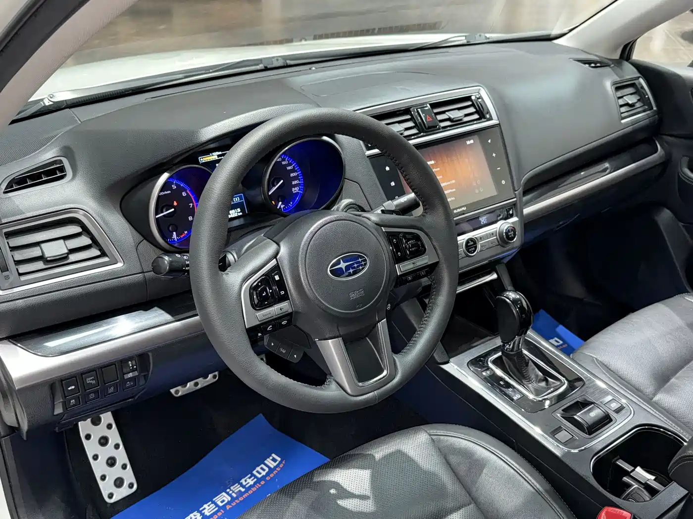 Subaru Legacy 2017 2.5i AWD Glory Edition фото 9