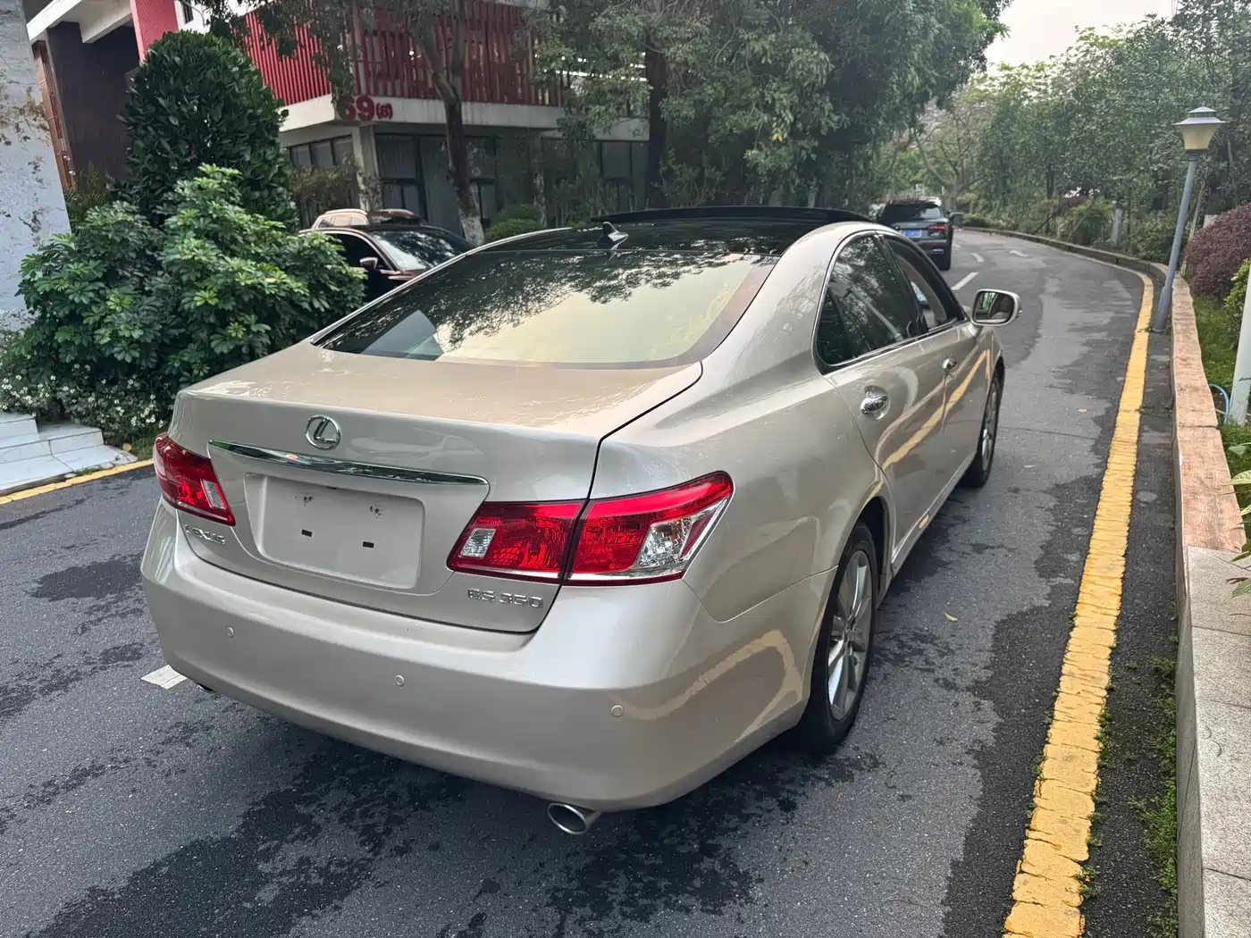 Lexus ES 2010 240 Luxury Edition фото 7