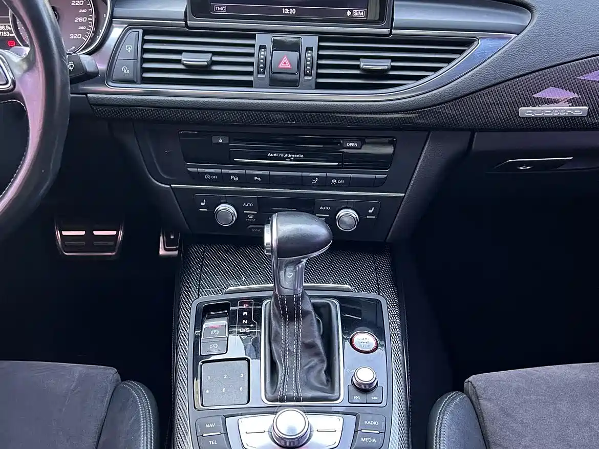 Audi S7 2013 4.0 TFSI quattro фото 12