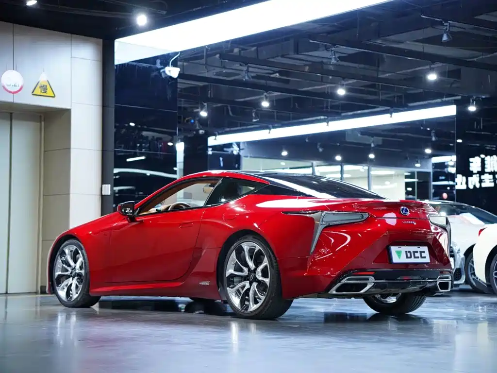 Photo 5 - Lexus LC