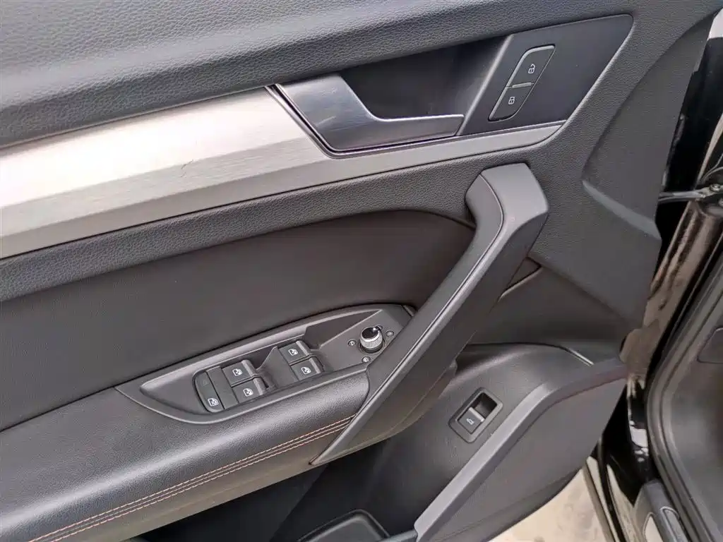 Audi Q5L 2018 40 TFSI Prestige Fashion (China V) фото 15