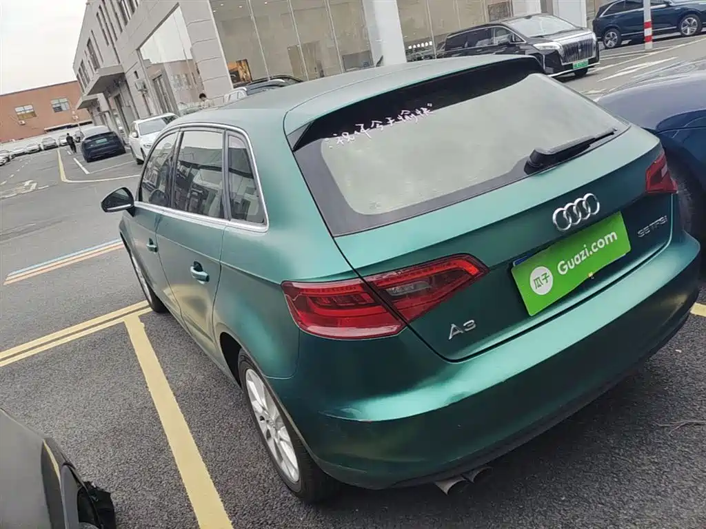 Audi A3 2016 Sportback 35 TFSI Leadership фото 5