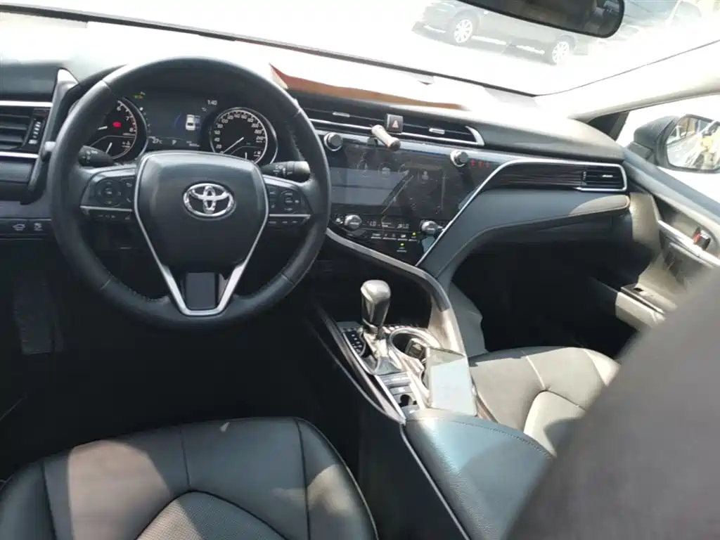 Toyota Camry 2019 2.5G Luxury (China V) фото 9
