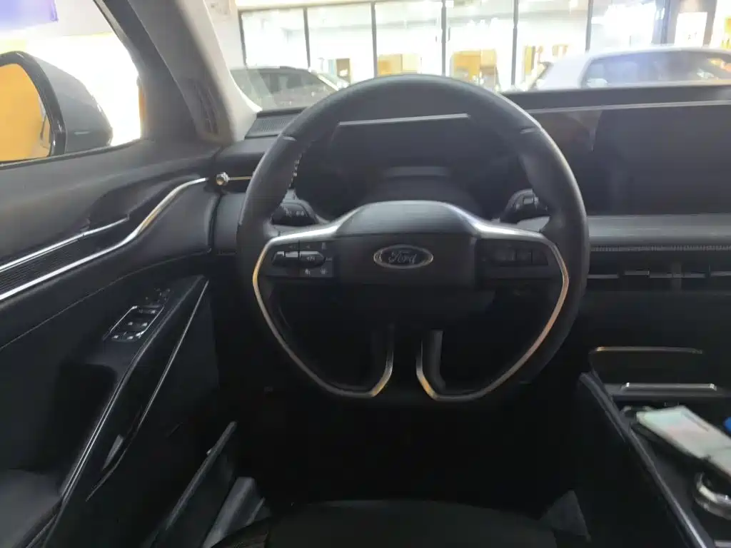 Ford Mondeo 2025 2025 2.0T EcoBoost Luxury