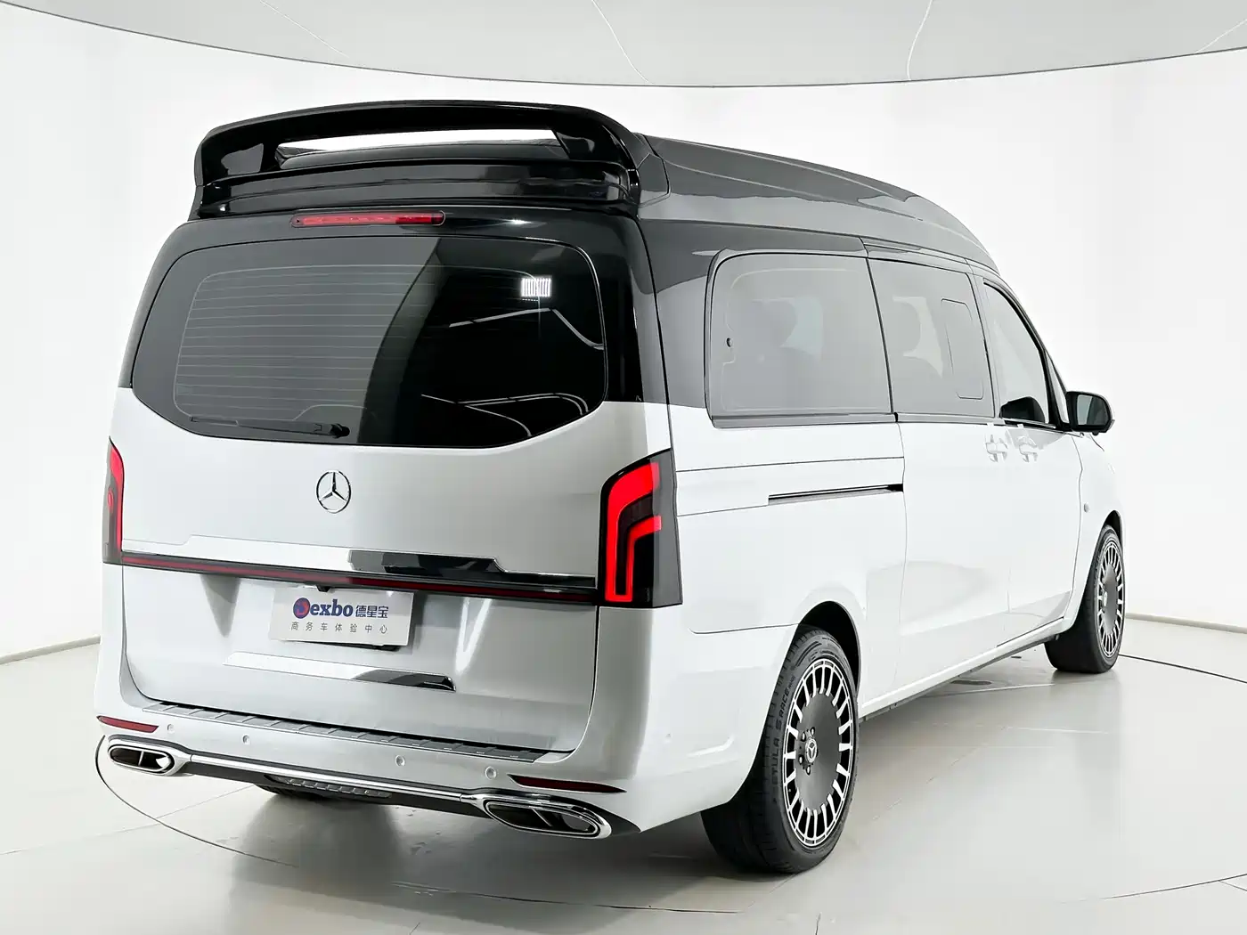 Mercedes-Benz Vito 2021 2.0T Business Edition 7-seater фото 4
