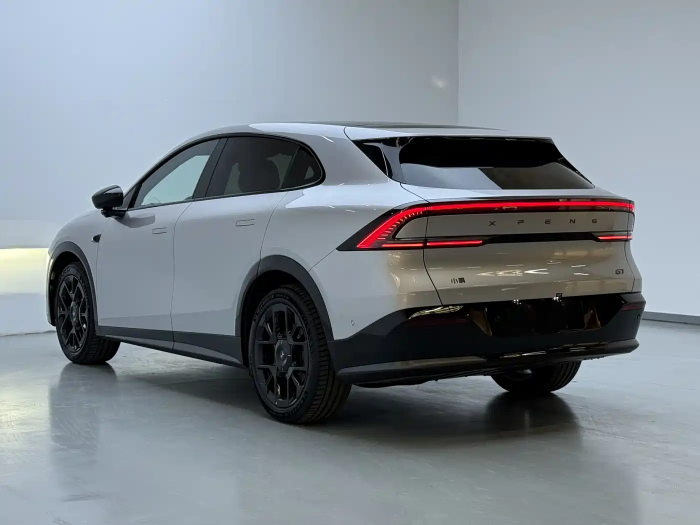 XIAOPENG G7