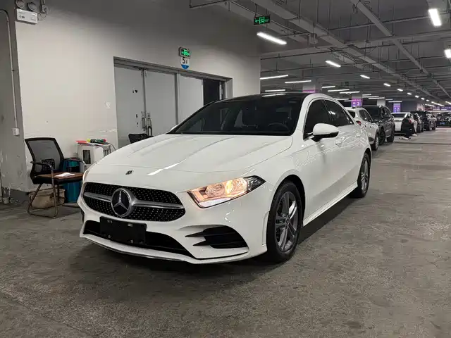MERCEDES-BENZ A CLASS