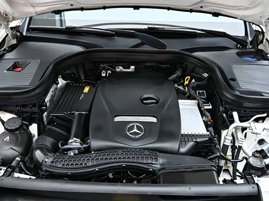 Mercedes-Benz GLC 2019 Facelift GLC 260 L 4MATIC Luxury фото 36