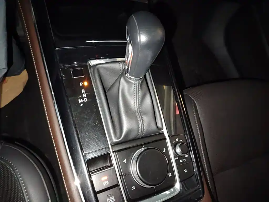 Photo 14 - Mazda CX-30