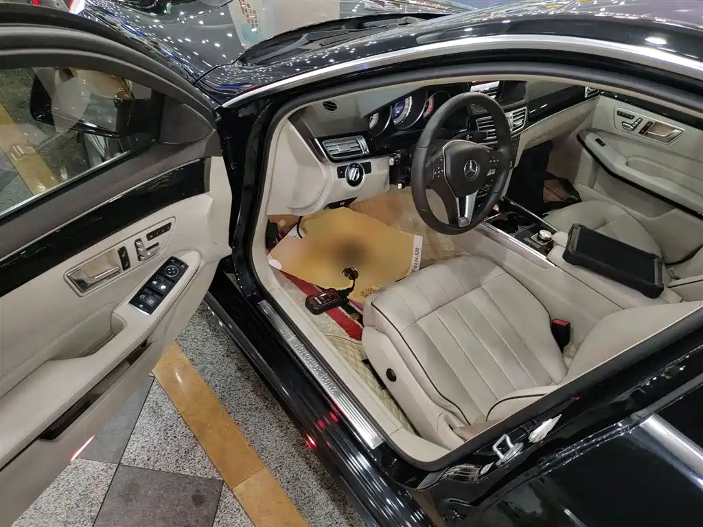 Mercedes-Benz E-Class 2015 E 200 L Sport фото 16