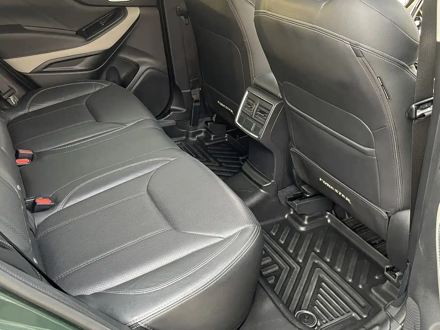 SUBARU FORESTER