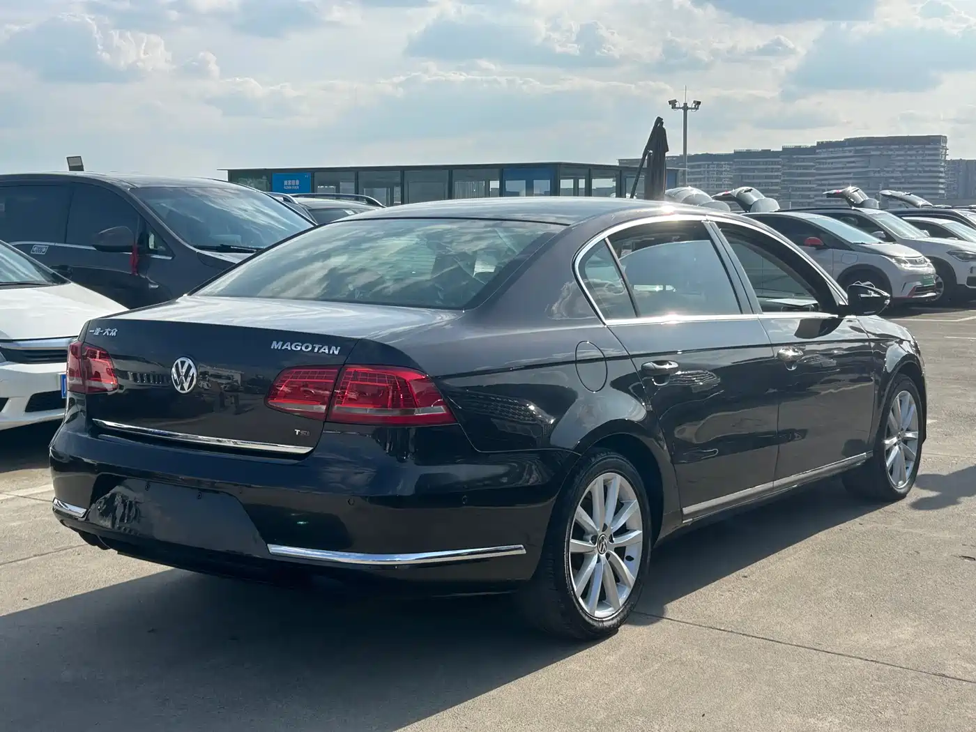 Volkswagen Magotan 2013 1.8TSI Premium фото 4