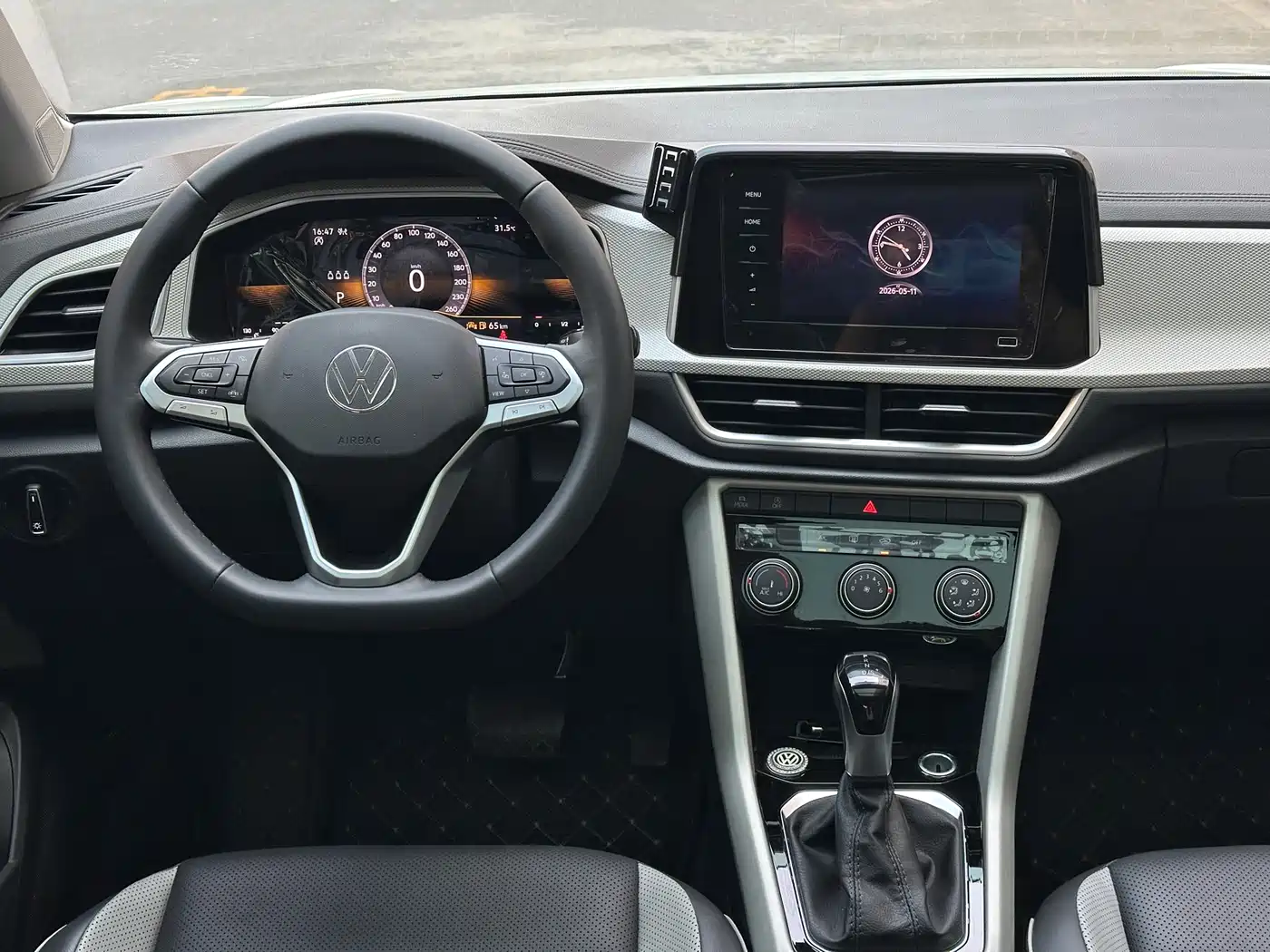 Volkswagen T-ROC 2023 280TSI DSG 2WD Time Edition фото 13