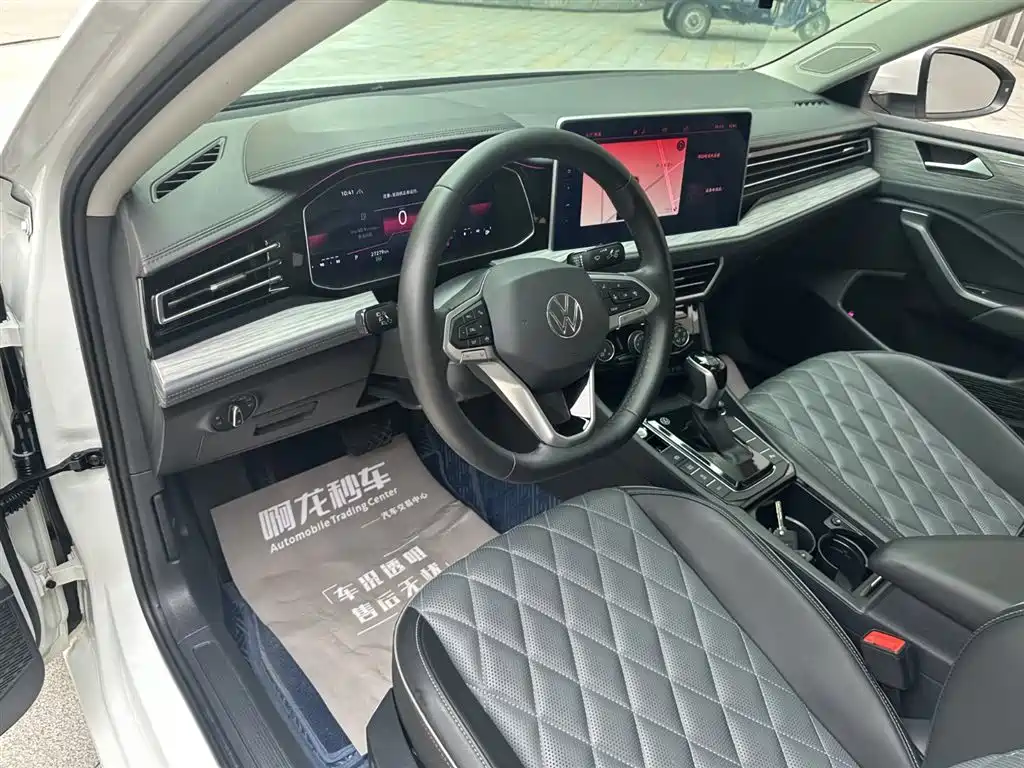 Volkswagen Sagitar 2023 300TSI DSG Surpassing Edition фото 15