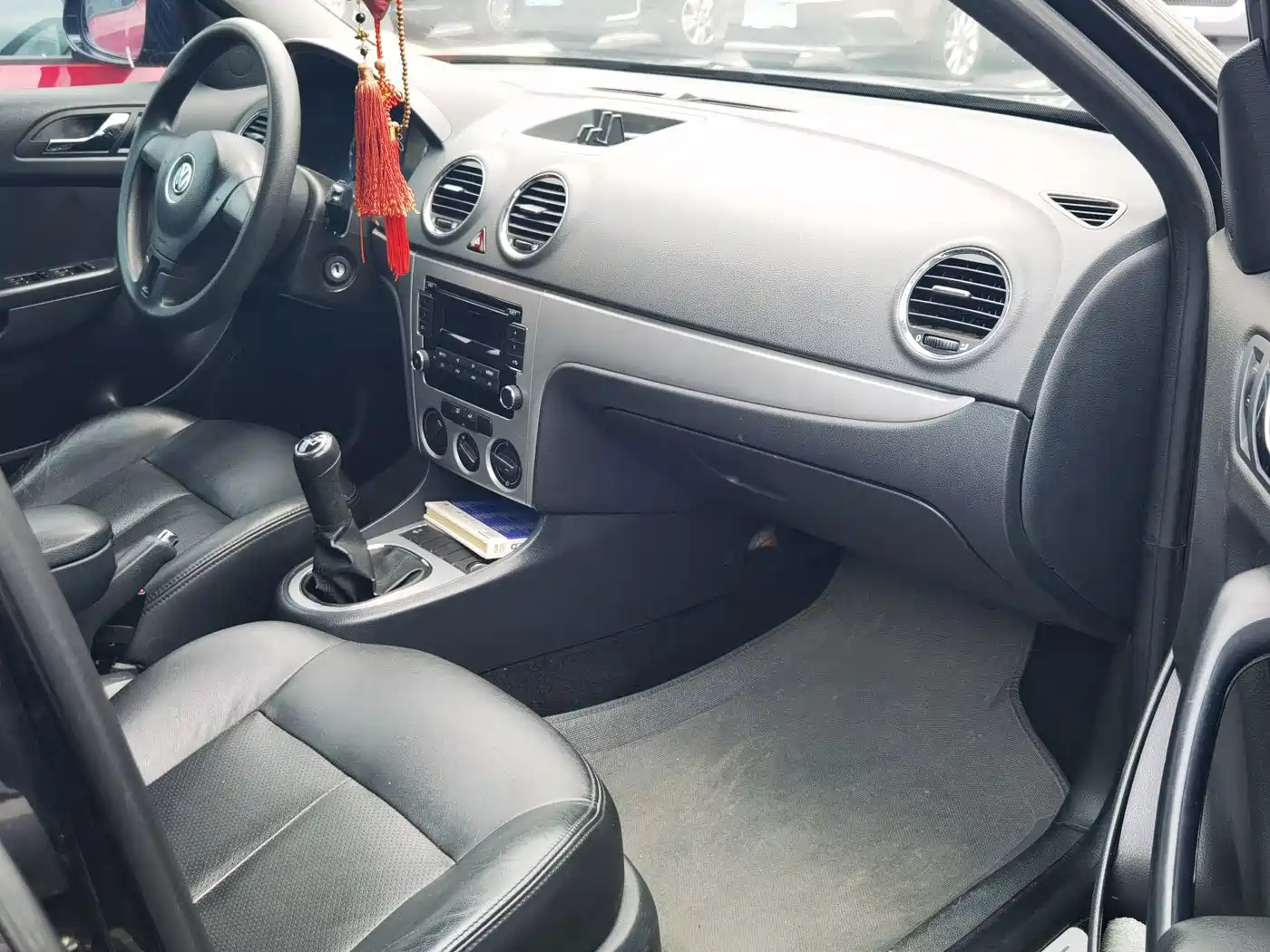 Volkswagen Lavida 2011 2011 1.6L Manual Elegance Edition