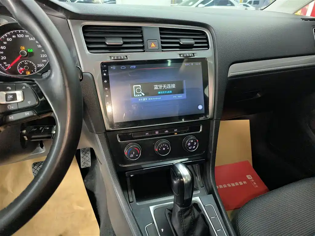 Volkswagen Golf 2018 1.6L Automatic Comfort фото 13