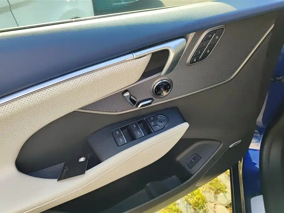 Buick LaCrosse 2023 Avenir Edition фото 7
