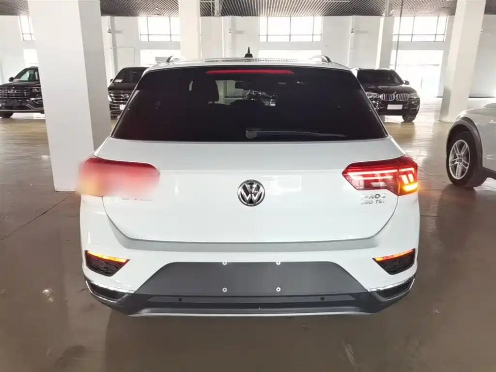 Volkswagen T-ROC 2019 280TSI DSG 2WD Comfort Version China VI фото 6