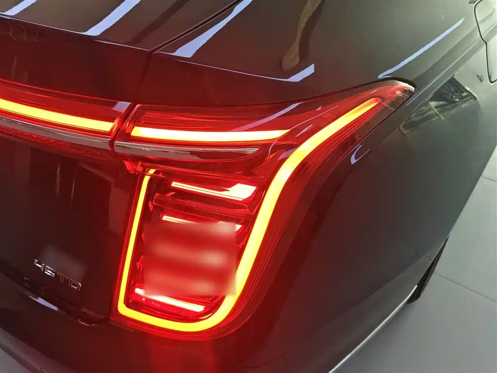 Hongqi H9 2023 Model 2.0T Smart Connect Flagship Edition фото 8