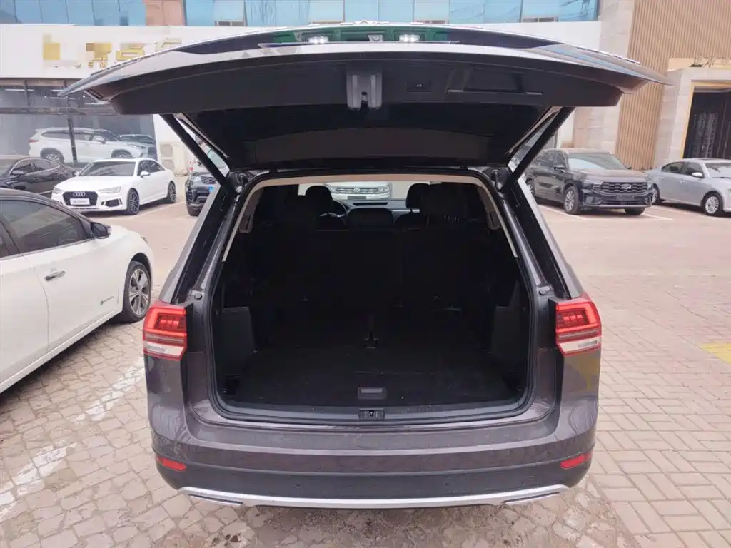 Volkswagen Teramont 2017 380TSI 4WD Comfort Edition фото 19