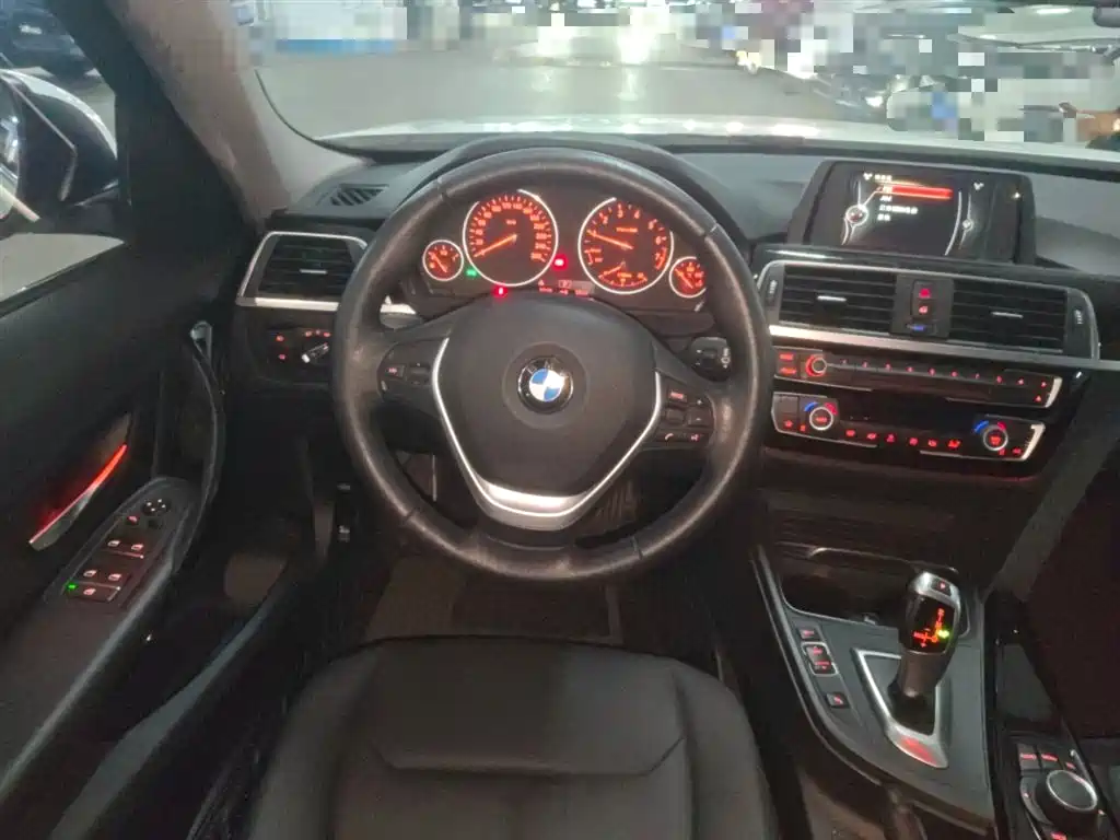 BMW 3 Series 2017 320Li Fashion фото 11