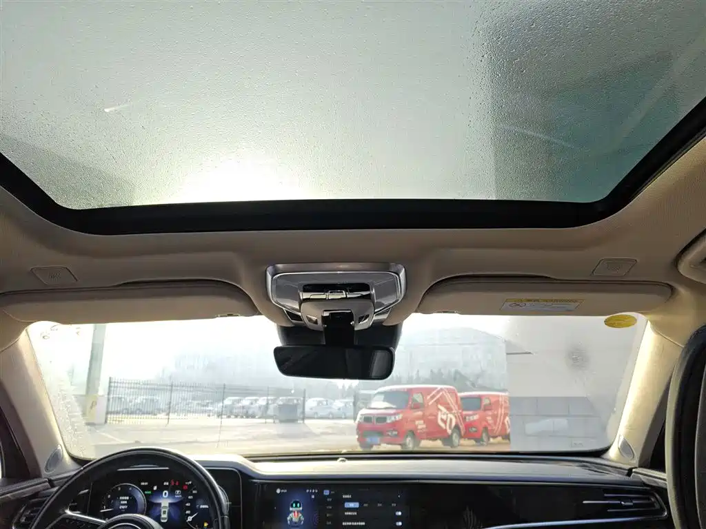 Hongqi H9 2023 Model 2.0T Smart Connect Flagship Edition фото 18