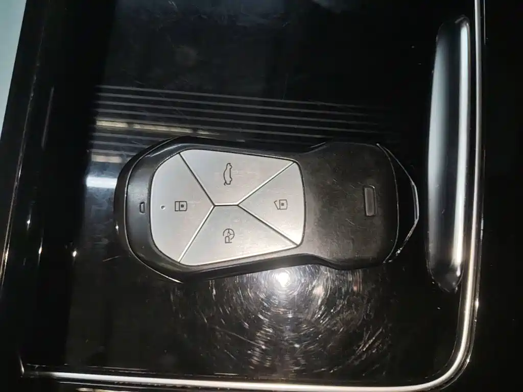Фото 9 - XPeng P5