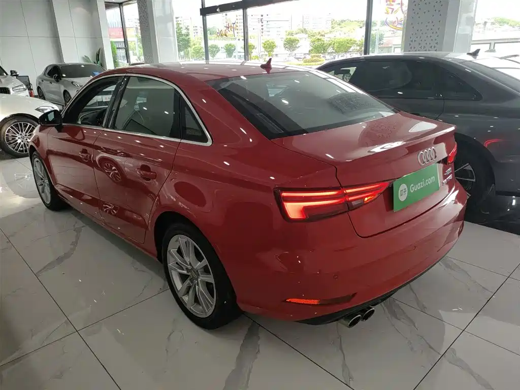 Audi A3 2018 30th Anniversary Limousine 35 TFSI Progressive фото 5