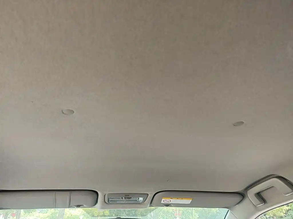 Toyota YARiS L Zhi Xuan 2015 1.5E Auto Charming Edition фото 18