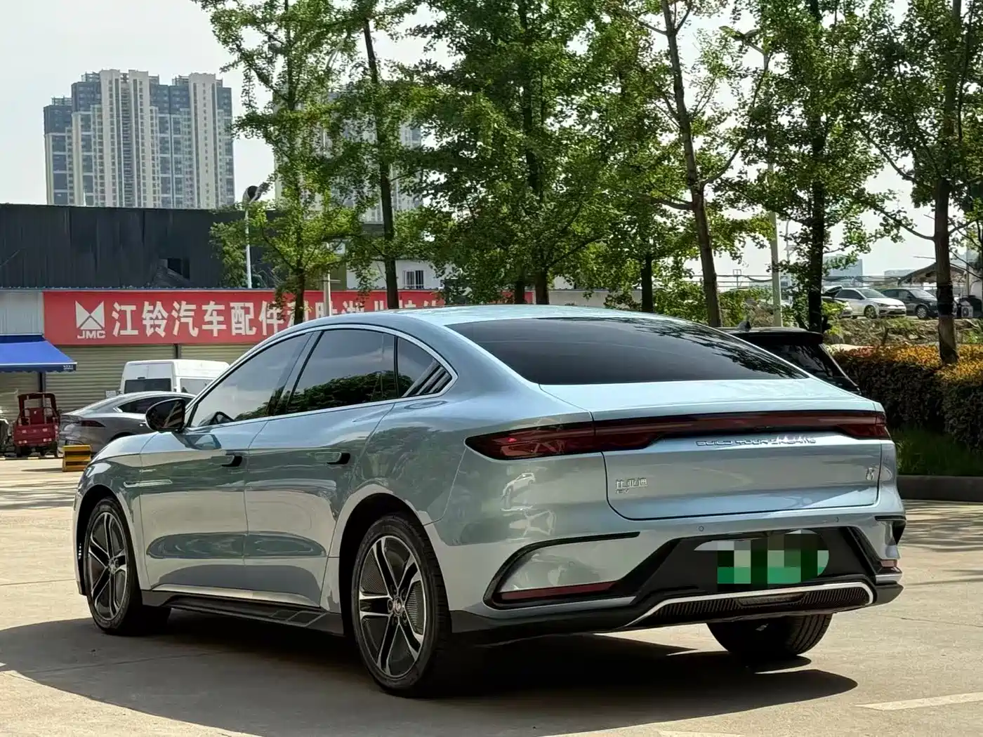 BYD Han 2023 EV Champion Edition 605KM FWD Premium фото 7