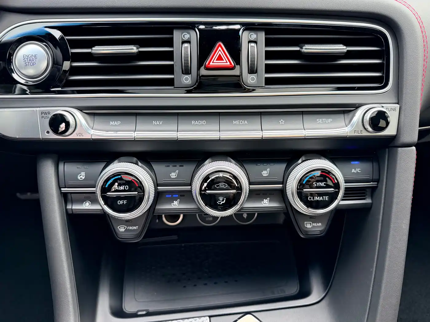 Genesis G70 2023 2023 Model 2.0T AWD Flagship