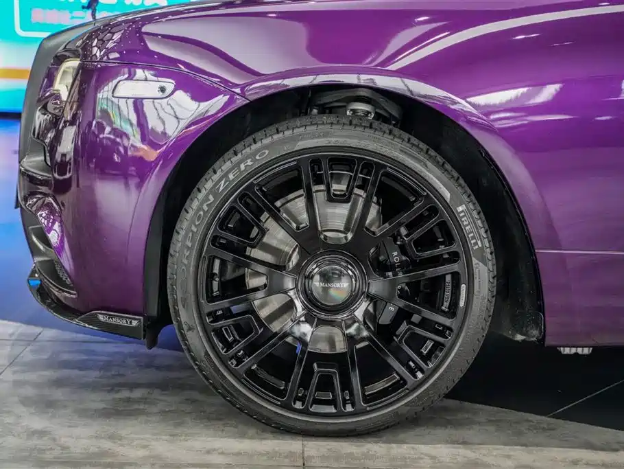 Rolls-Royce Wraith 2018 6.6T Standard фото 8