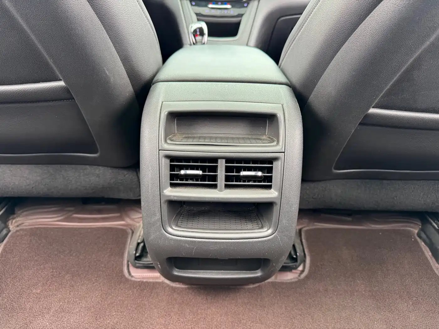 Cadillac XT5 2020 28T AWD Luxury Model фото 16